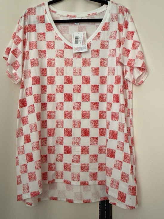 LuLaRoe Tops - LuLaRoe Christy T red and White Check Print Tunic